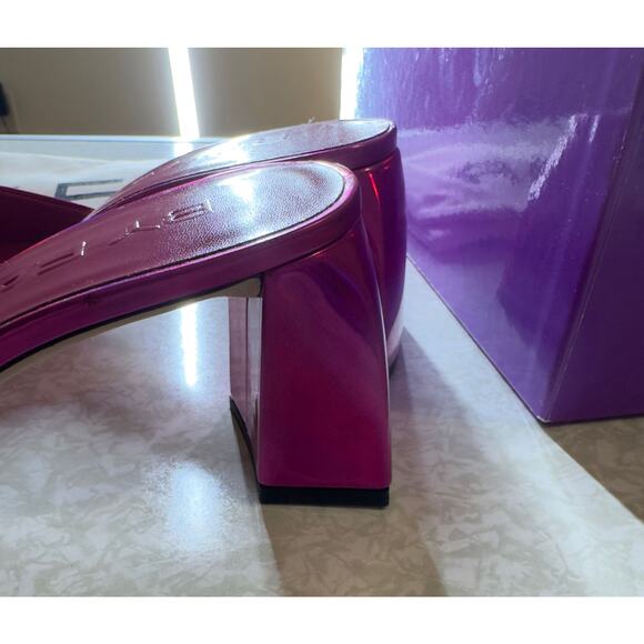 NWT BY FAR Romy Laq Square Fuschia Iridescent LAC Mules Sandals Women's 39/8.5 - Picture 5 of 13
